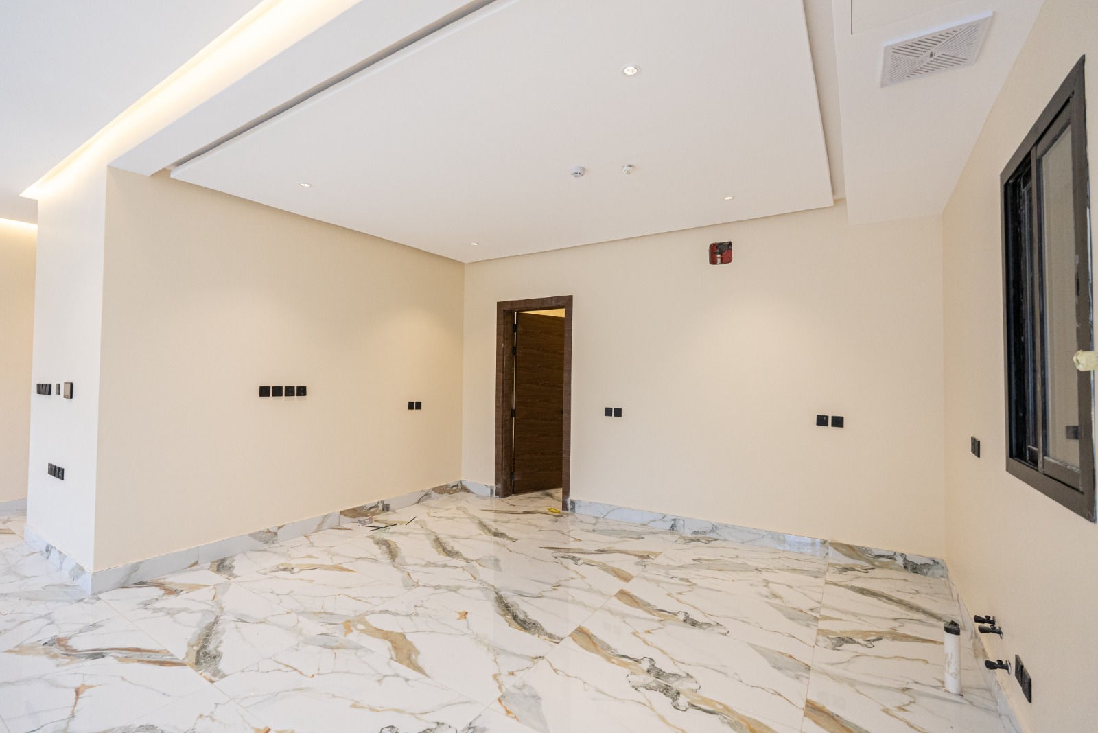 نسخة من صورة واتساب بتاريخ 2025-08-30 في 18.05.10_f853b433